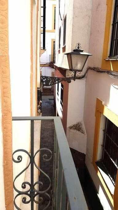 Aym Places Buen Viaje Parking Incluido Apartment Севиля Екстериор снимка